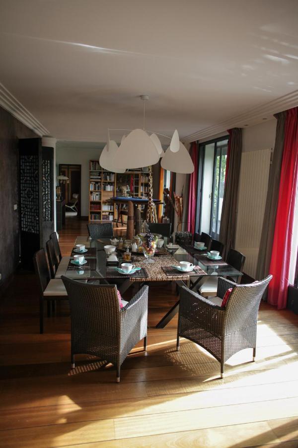 La Demeure Des Tilleuls Châtenay Esterno foto